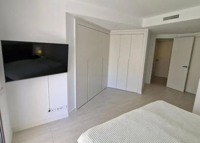 Infinity Vanian Gardens * Estepona