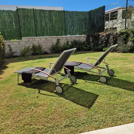 Infinity Vanian Gardens * אסטפונה